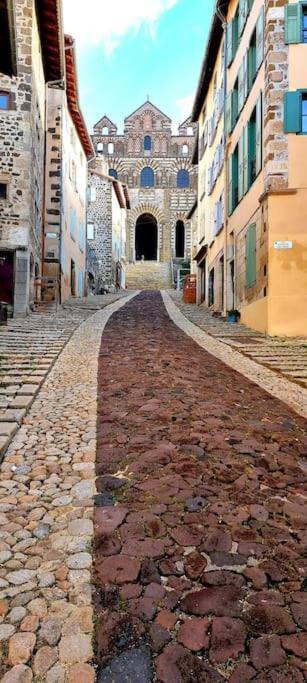 Maison Atypique - Centre Historique - Puy En Velay Le Puy-en-Velay ภายนอก รูปภาพ